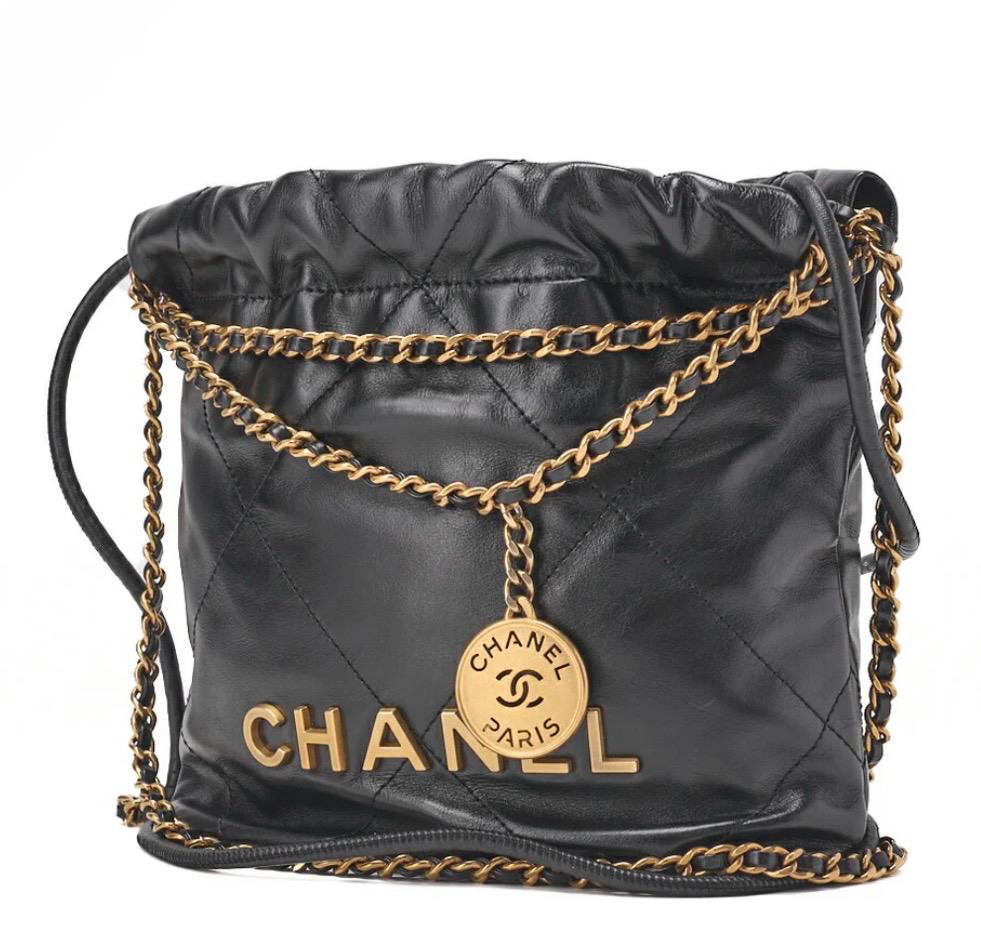 Sac CHANEL   22 Mini en cuir de veau noir - Chaîne dorée /Eternel Luxe
