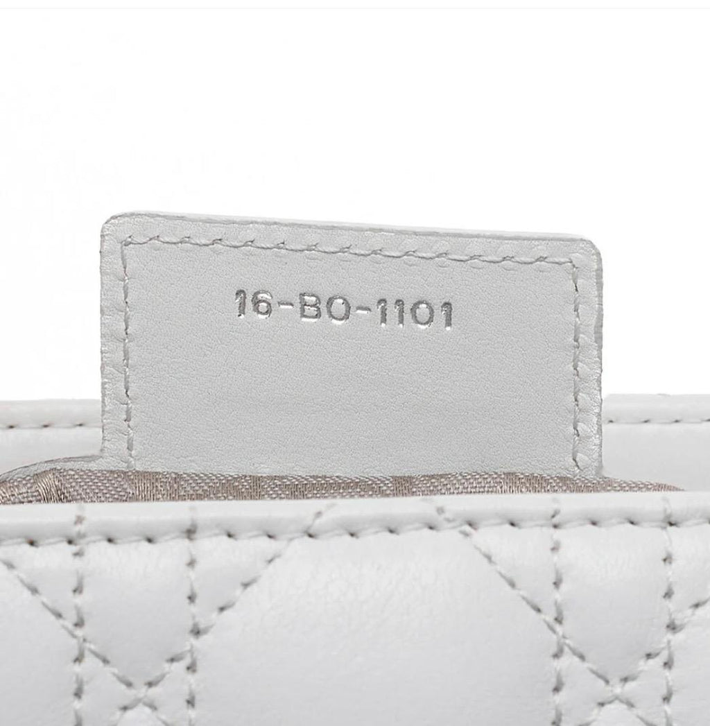 Sac Lady Dior Cannage cuir d'agneau banc/ Eternel Luxe