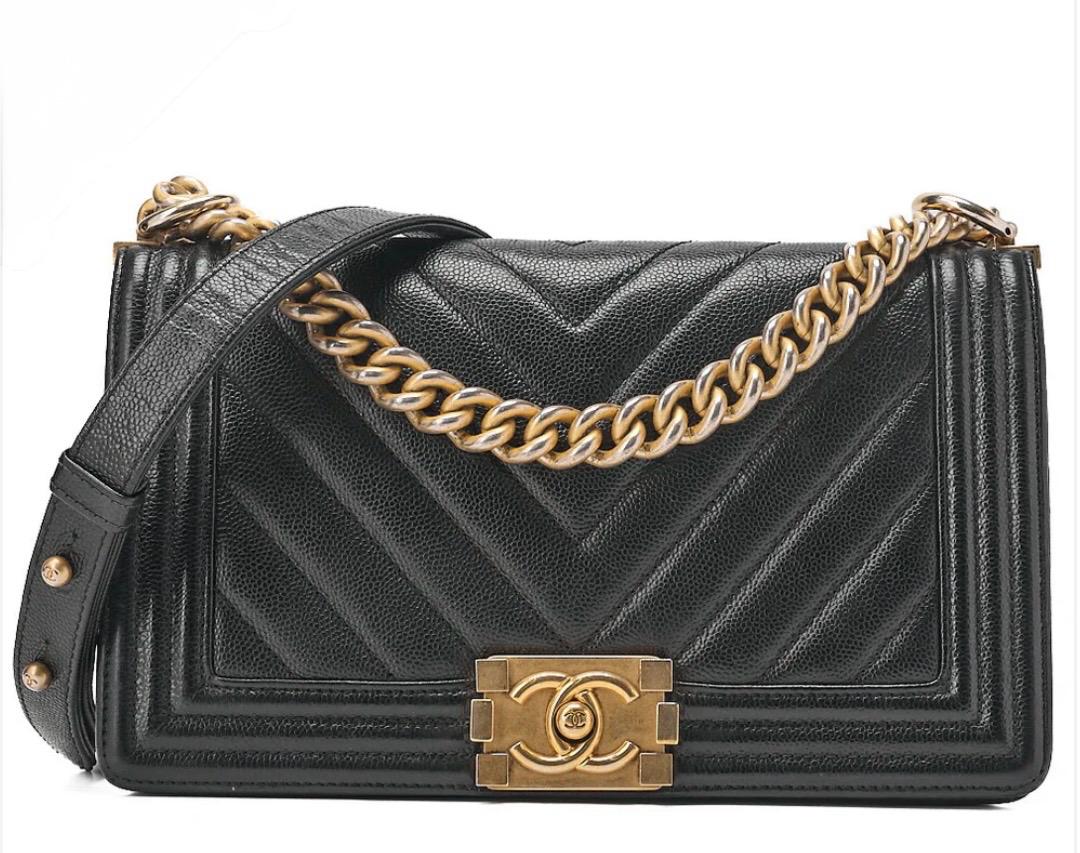 Sac CHANEL Boy Chanel cuir caviar noir / Eternel Luxe