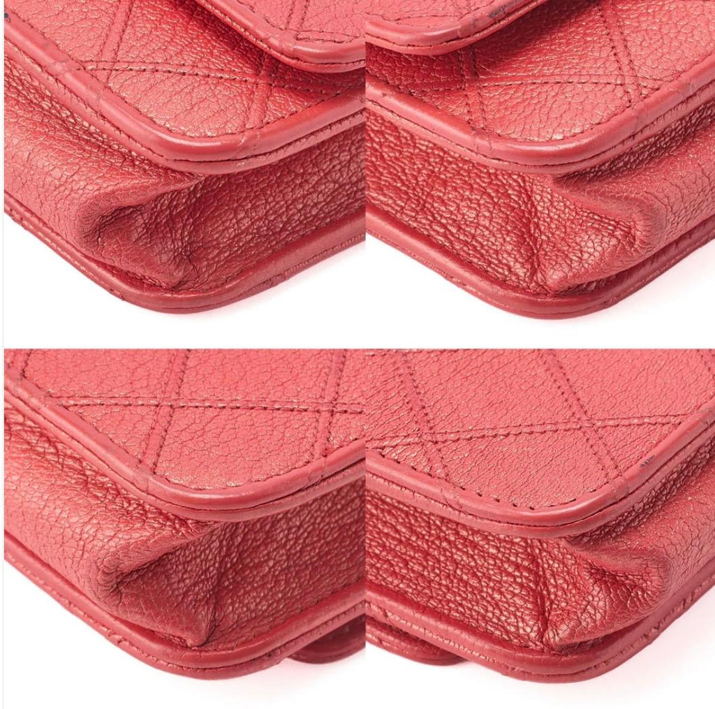Portefeuille CHANEL  matelassé à cuir de veau rouge /Eternel Luxe