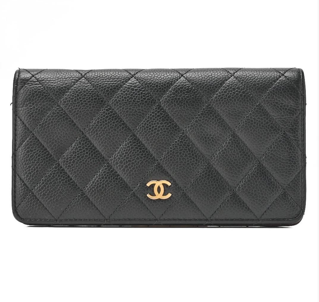 Portefeuille  CHANEL Matelassé  cuir caviar noir Eternel Luxe seconde main