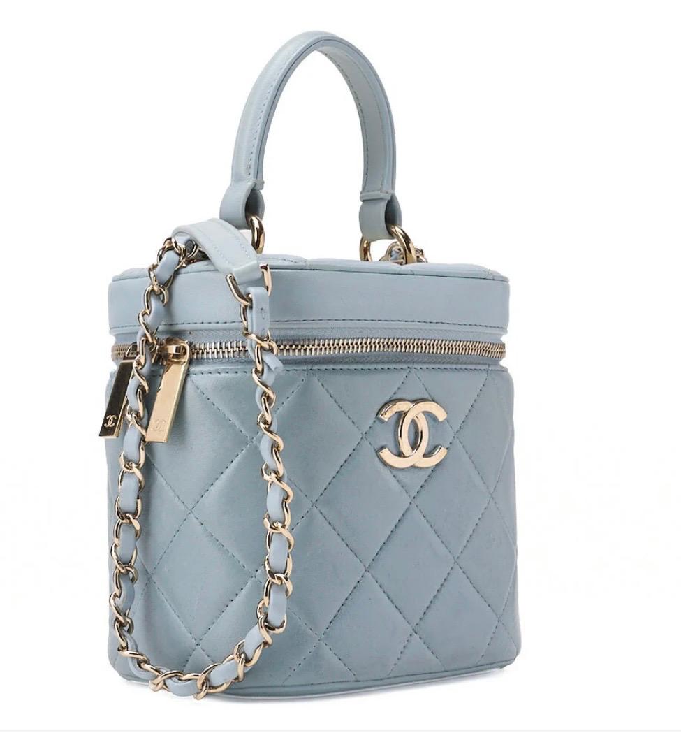 Sac CHANEL Coco Mark Circle Coco à cordon, en cuir d'agneau blanc / Eternel Luxe / Seconde main