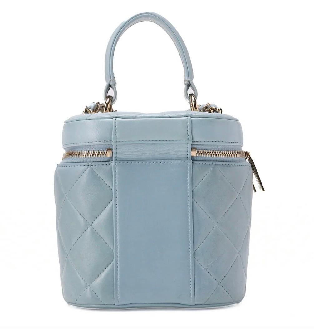 Sac CHANEL Coco Mark Circle Coco à cordon, en cuir d'agneau blanc / Eternel Luxe / Seconde main