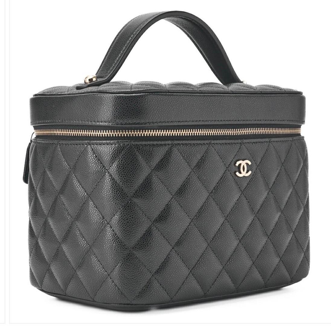 Chanel Vanity Caviar Noir Matelassé