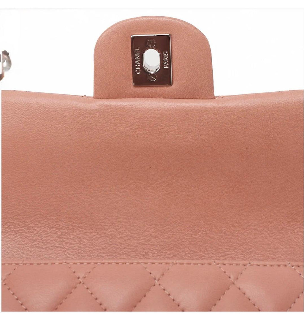 Sac Chanel matelassé rose cuir d’agneau bandoulière