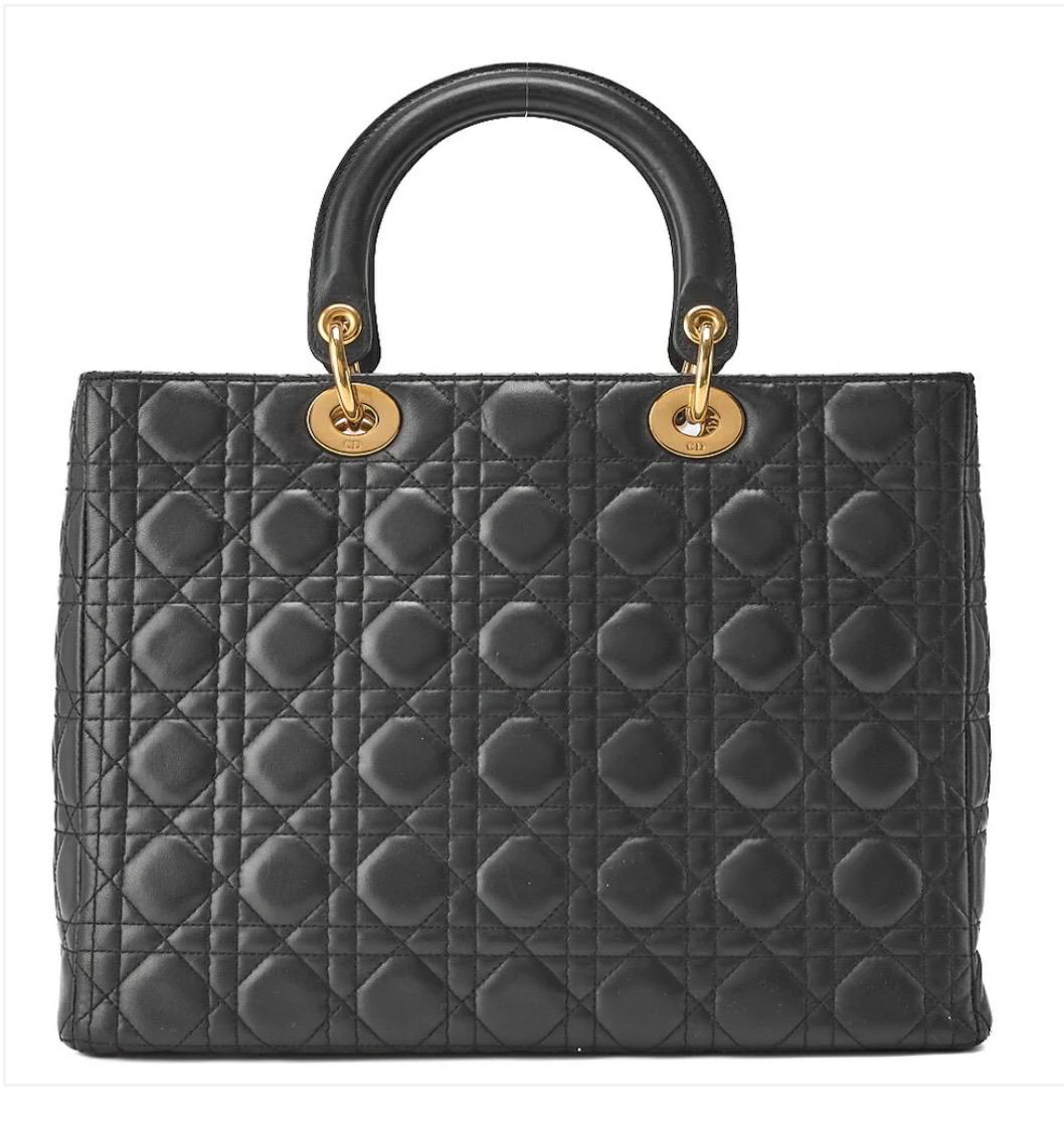 Sac Dior Lady Dior Cannage grand format noir cuir d’agneau – finitions dorées | Sac Dior occasion authentifié