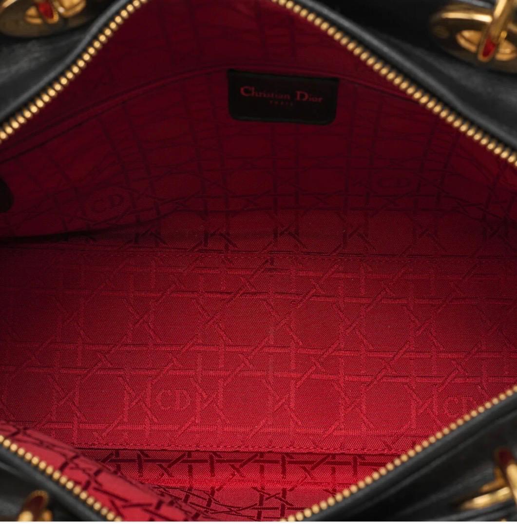 Sac Dior Lady Dior Cannage grand format noir cuir d’agneau – finitions dorées | Sac Dior occasion authentifié