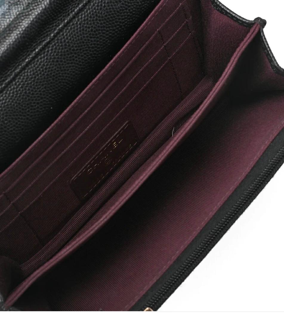 Portefeuille Chanel mini matelassé noir cuir caviar à chaîne – portefeuille luxe occasion authentique