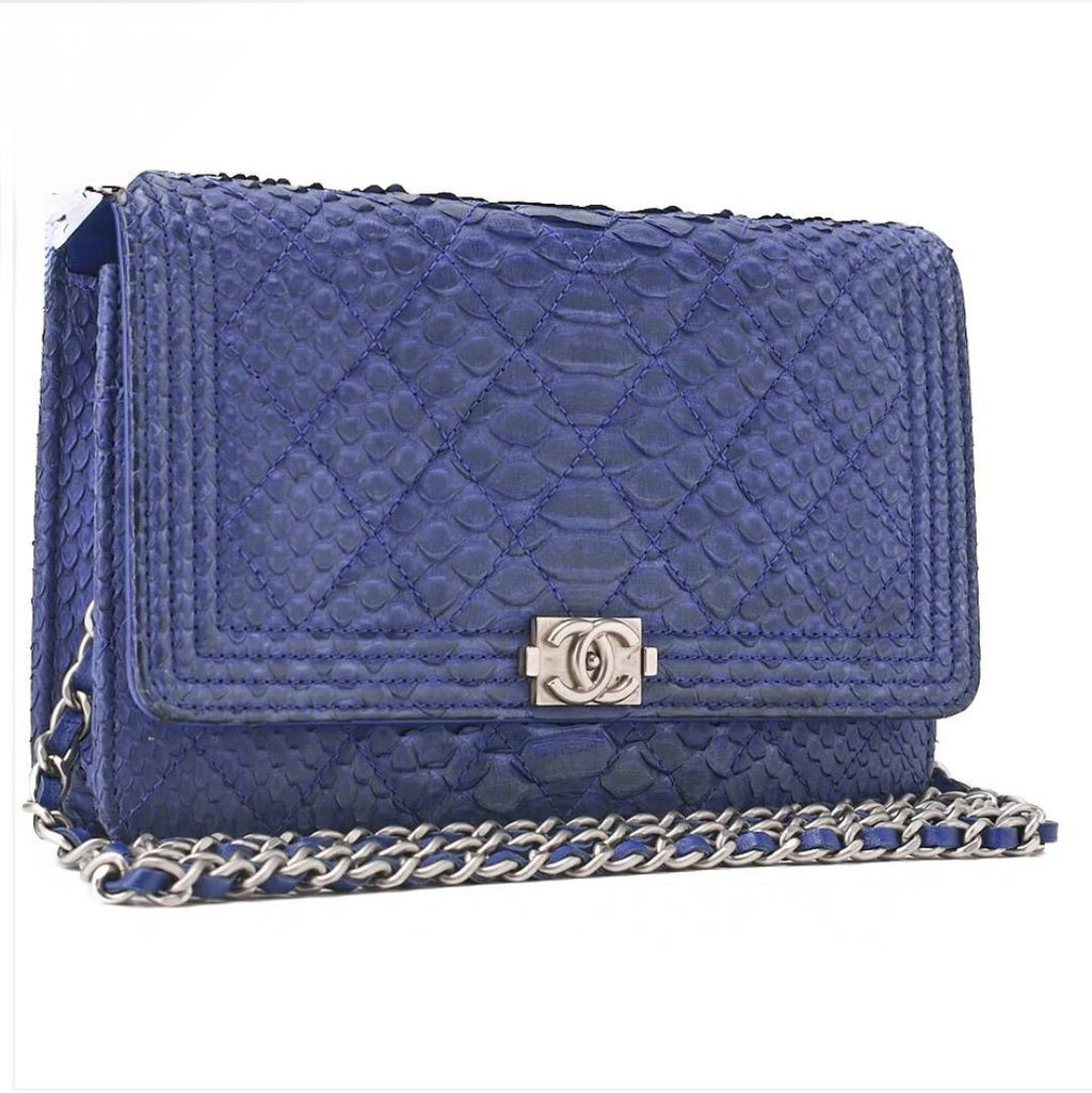 Sac Chanel Boy Wallet on Chain Python Bleu – Occasion Authentifié
