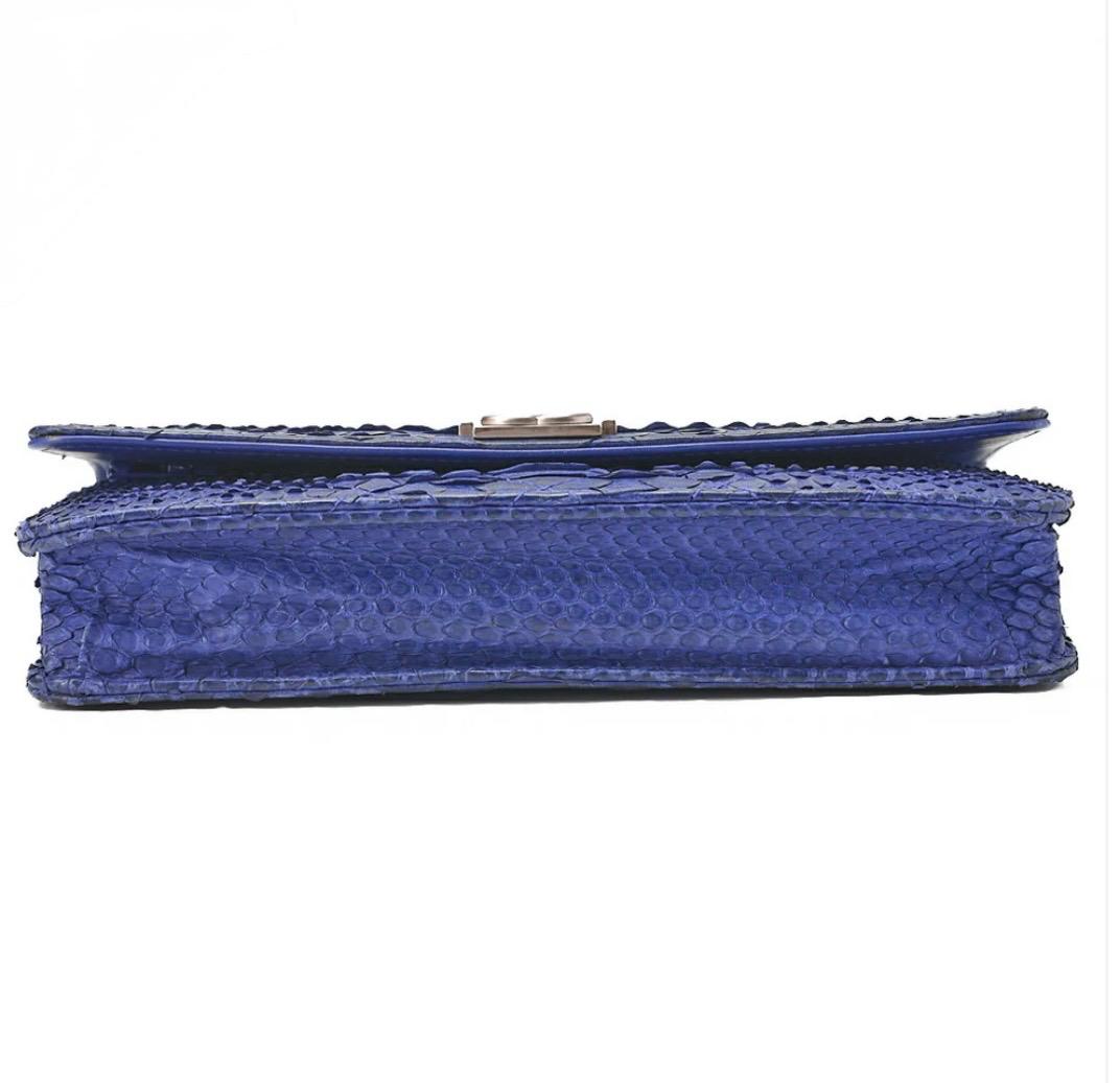 Sac Chanel Boy Wallet on Chain Python Bleu – Occasion Authentifié