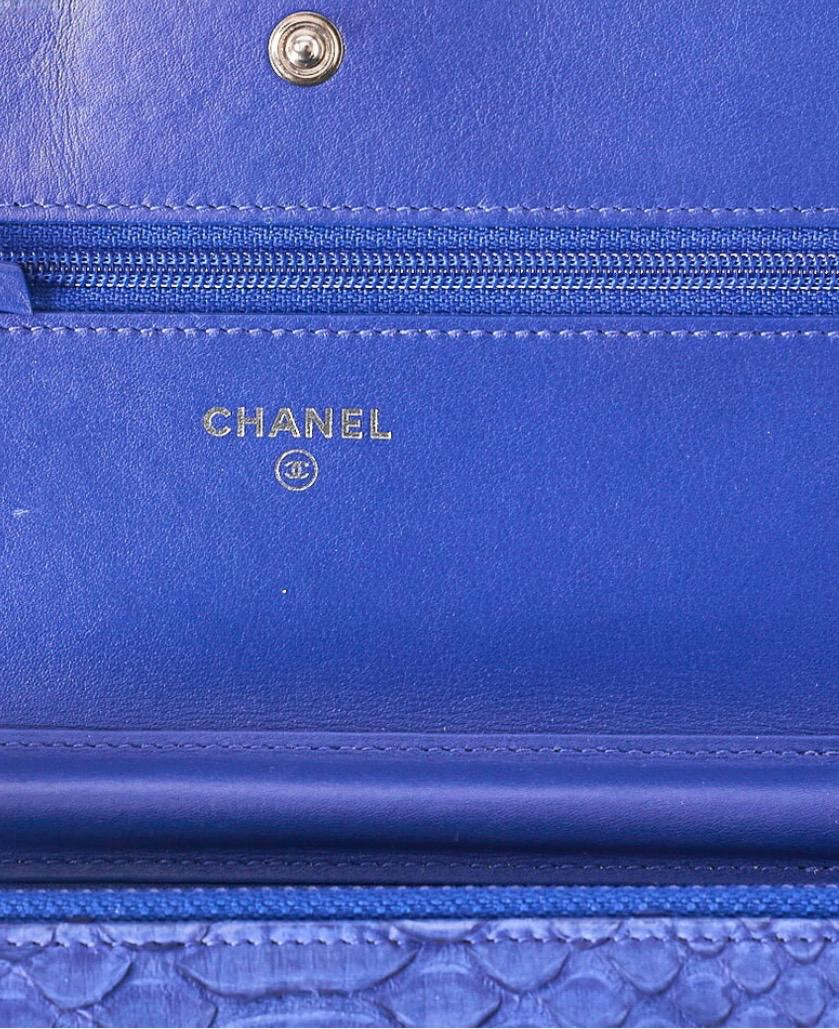 Sac Chanel Boy Wallet on Chain Python Bleu – Occasion Authentifié