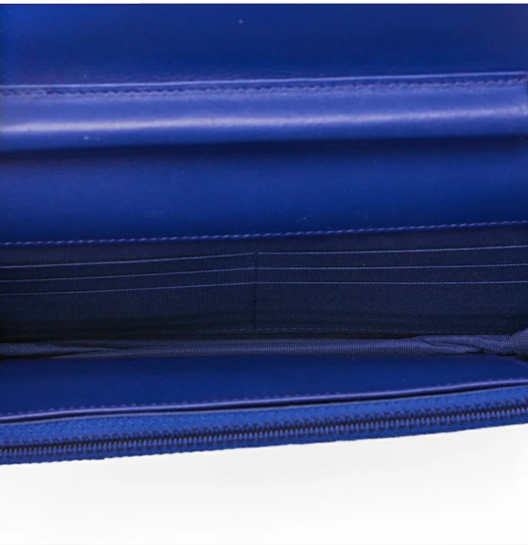 Sac Chanel Boy Wallet on Chain Python Bleu – Occasion Authentifié