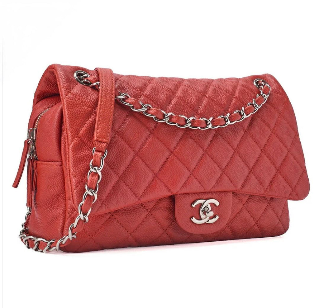 Sac à bandoulière CHANEL Deca Matelassé à rabat simple en cuir caviar rouge