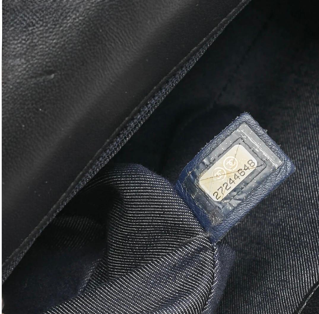 Sac CHANEL Big Coco Mark vintage noir cuir d’agneau – bandoulière chaîne dorée – sac Chanel seconde main authentique