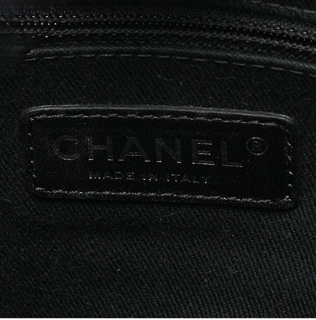 Sac cabas CHANEL Deauville PM toile grise & marine