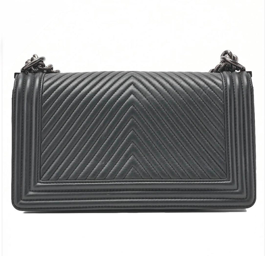 Sac Chanel Boy Noir Cuir Agneau – Chaîne Argentée