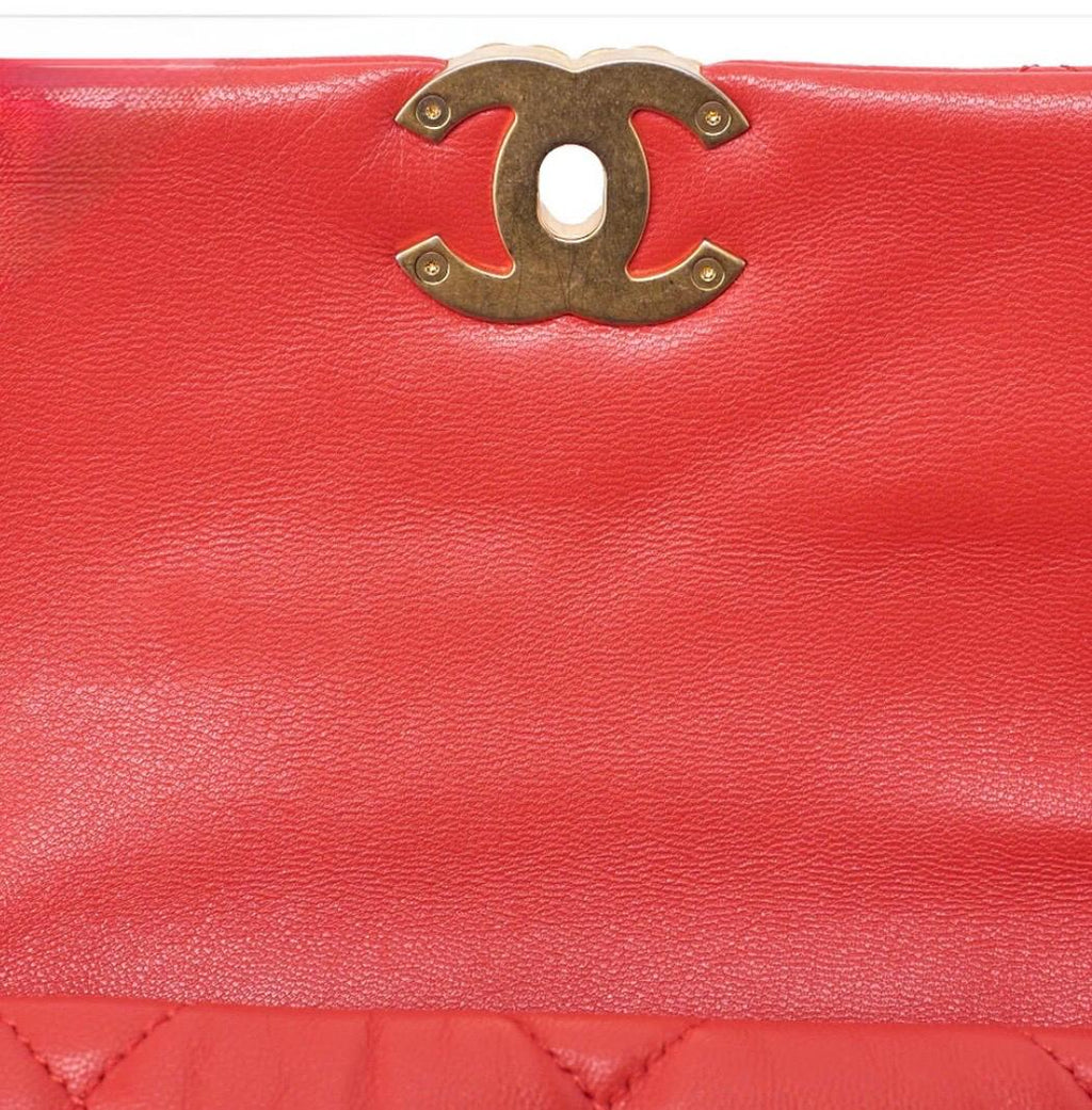 Pochette banane Chanel matelassée rouge