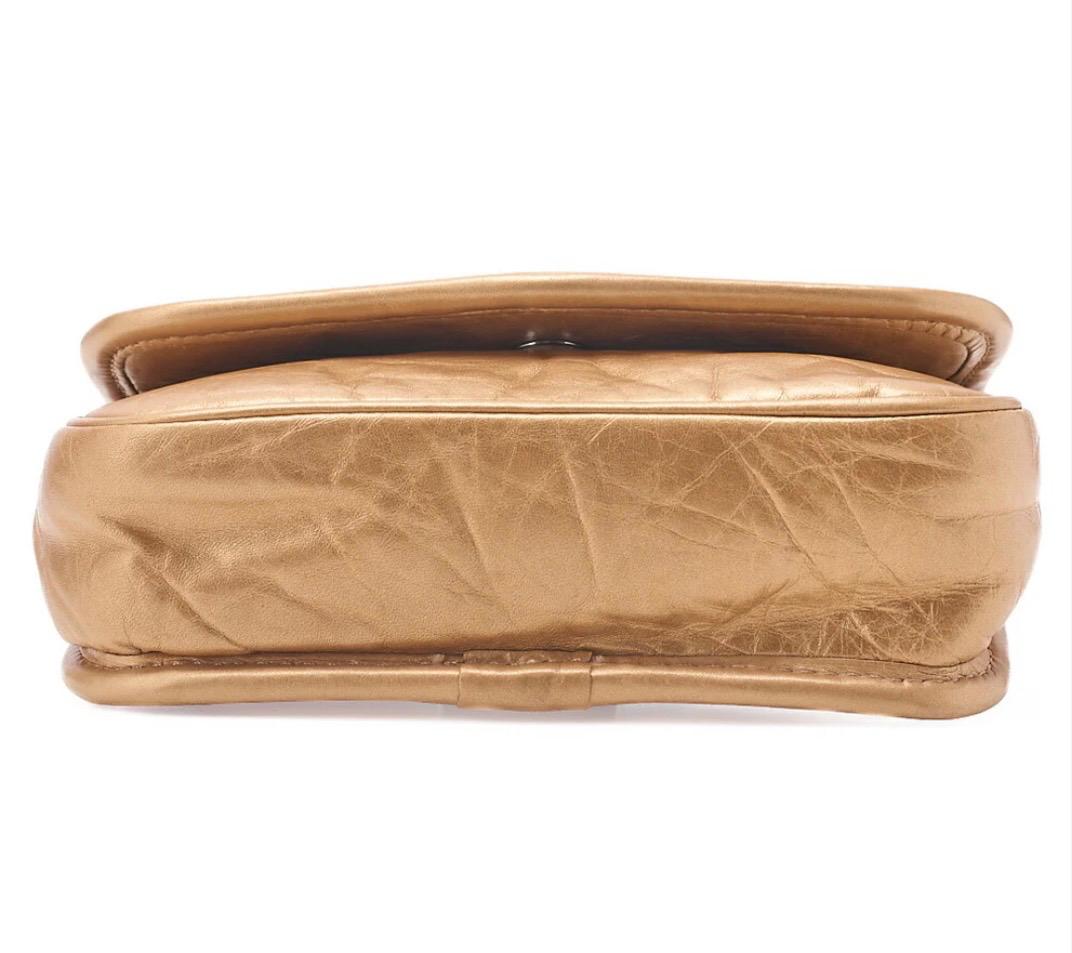 Sac Ceinture CHANEL Matelassé Beige en Cuir d’Agneau – Convertible Épaule & Taille