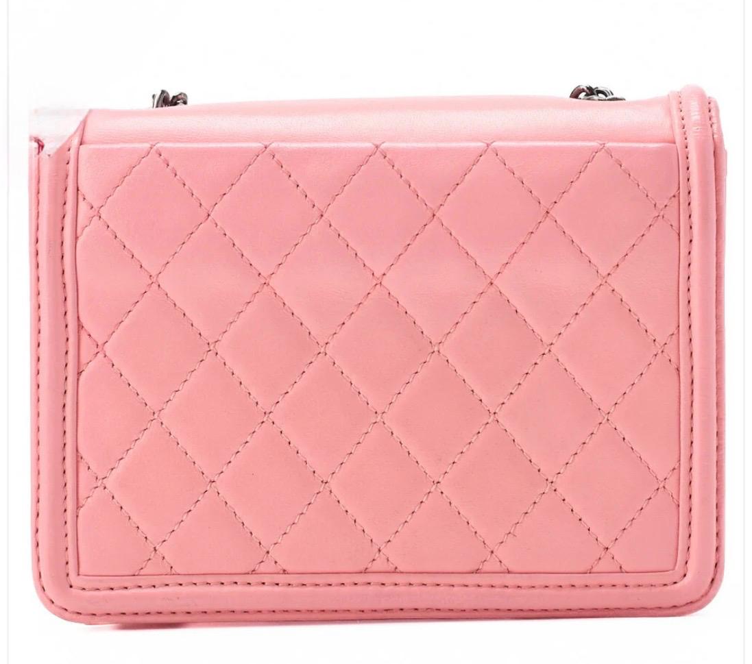 Sac CHANEL Big Coco  en cuir d'agneau  rose / Eternel Luxe