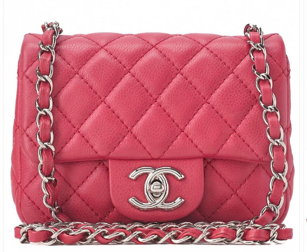 sac-chanel-mini-matelasse-rose-caviar.jpg
chanel-mini-bag-rose-caviar.jpg
sac-chanel-occasion-mini.jpg