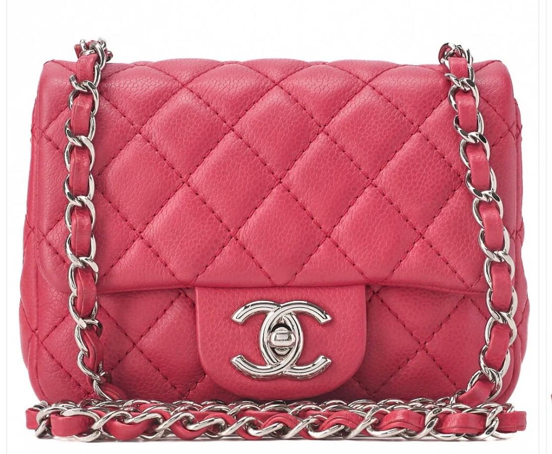 sac-chanel-mini-matelasse-rose-caviar.jpg
chanel-mini-bag-rose-caviar.jpg
sac-chanel-occasion-mini.jpg